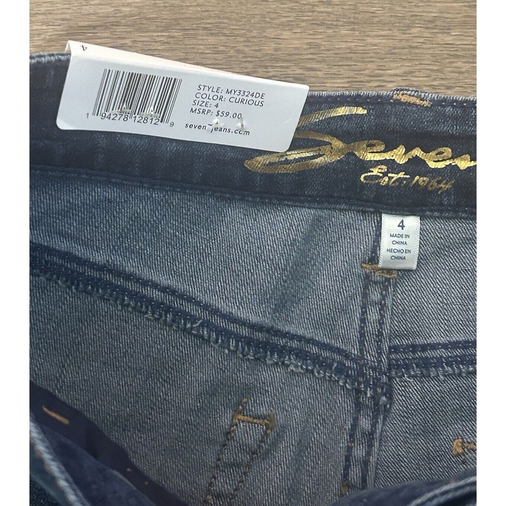 Seven7 Women's 5" Fray Hem Denim Weekend Short | Curious Color Size 4 Adult - Picture 9 of 9